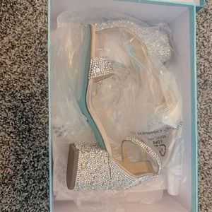 Betsey Johnson size 5 heels. Great condition brand new and never worn.